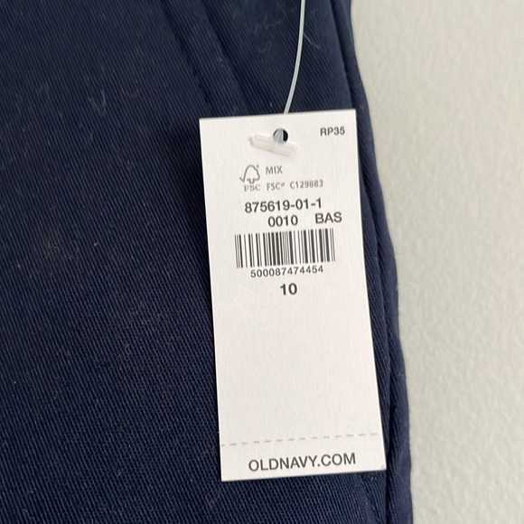 NWT! Old Navy skinny khakis - Picture 3 of 6